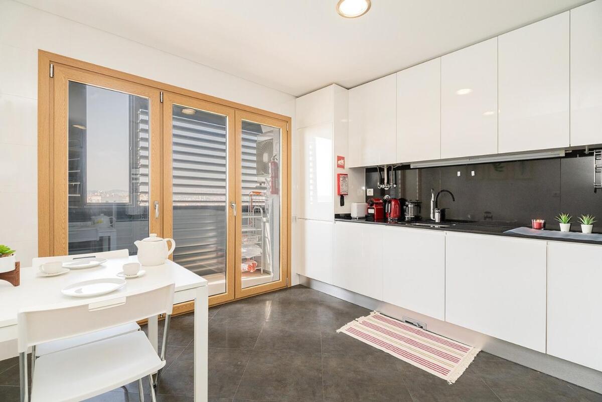 Modern Deco Apartment With Balcony Lisboa Extérieur photo