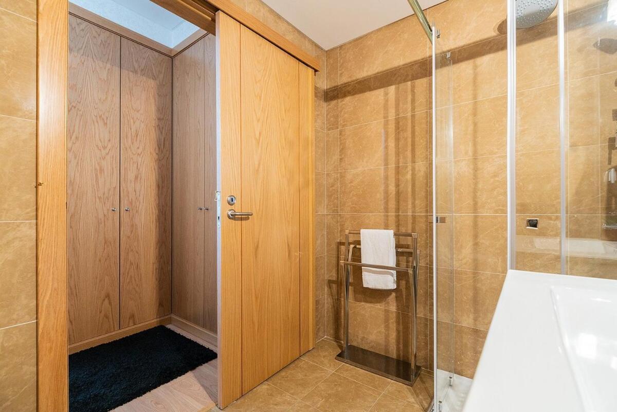 Modern Deco Apartment With Balcony Lisboa Extérieur photo